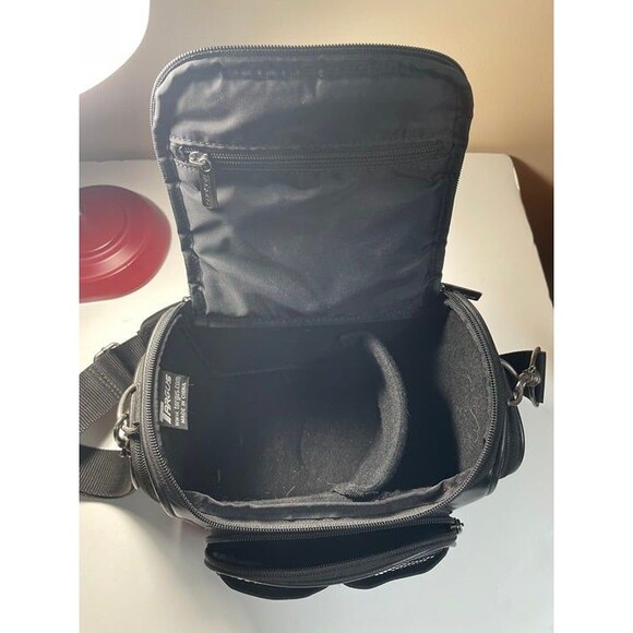 Targus Camera Bag - Picture 3 of 4